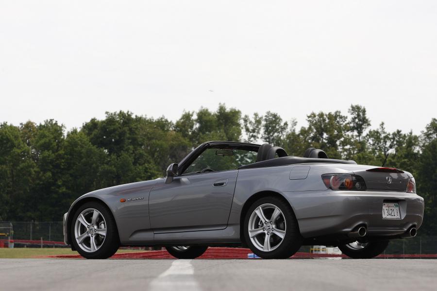  Honda S2000 2004 года  (фото 17 из 89)